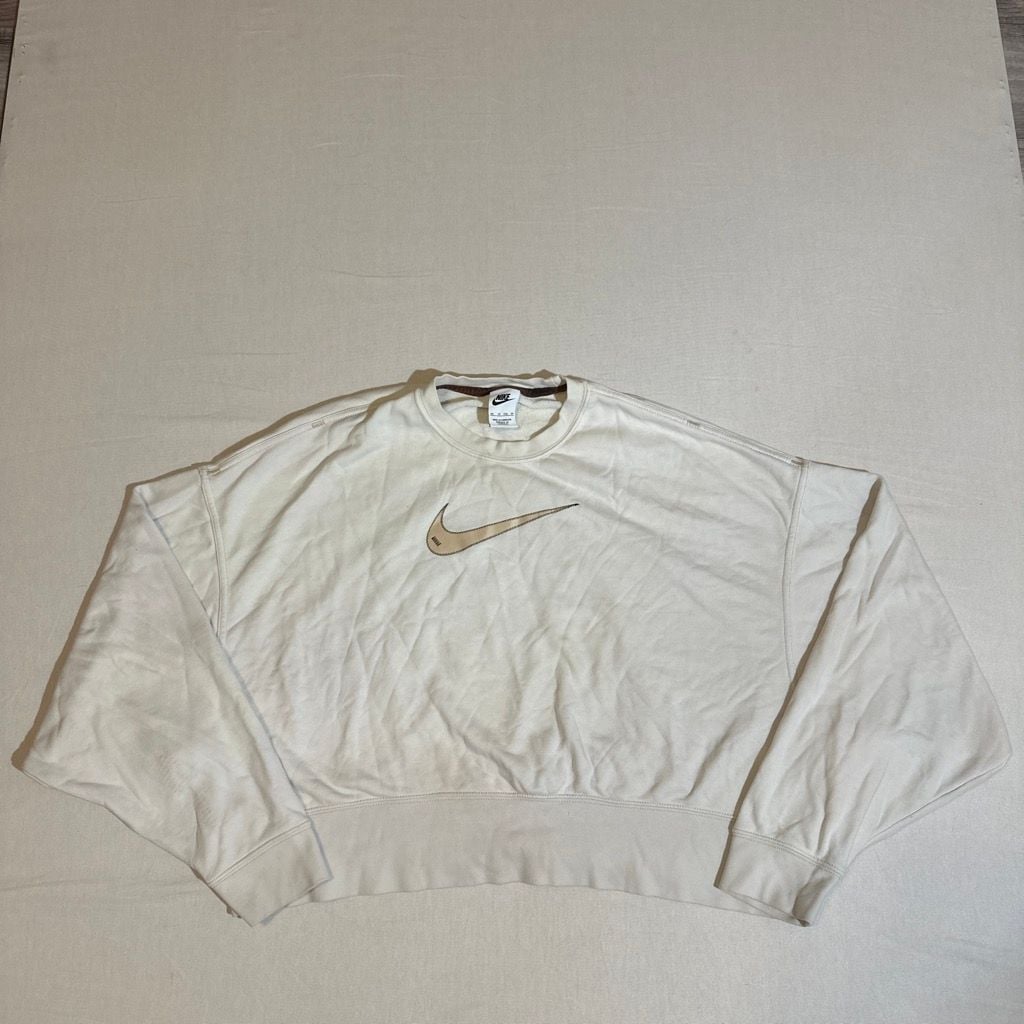 Nike Center Swoosh Cream Cropped Sweatshirt Size XS Women’s 2