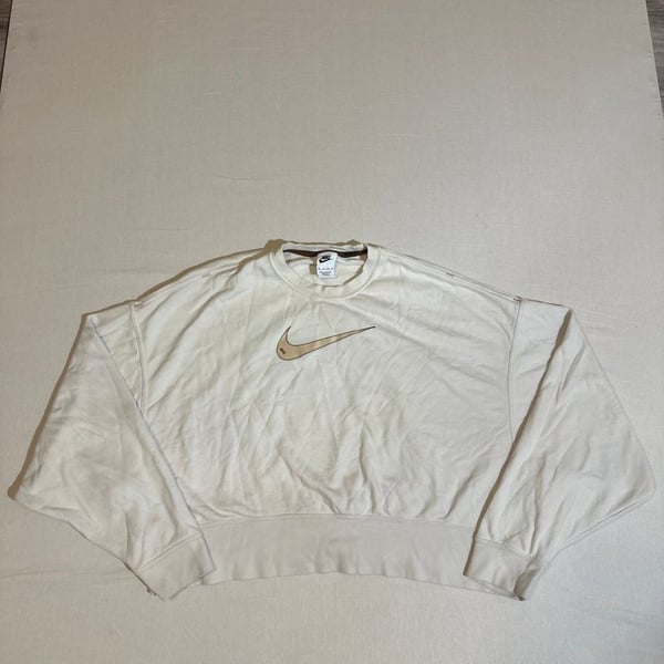 Nike Center Swoosh Cream Cropped Sweatshirt Size XS Women’s 