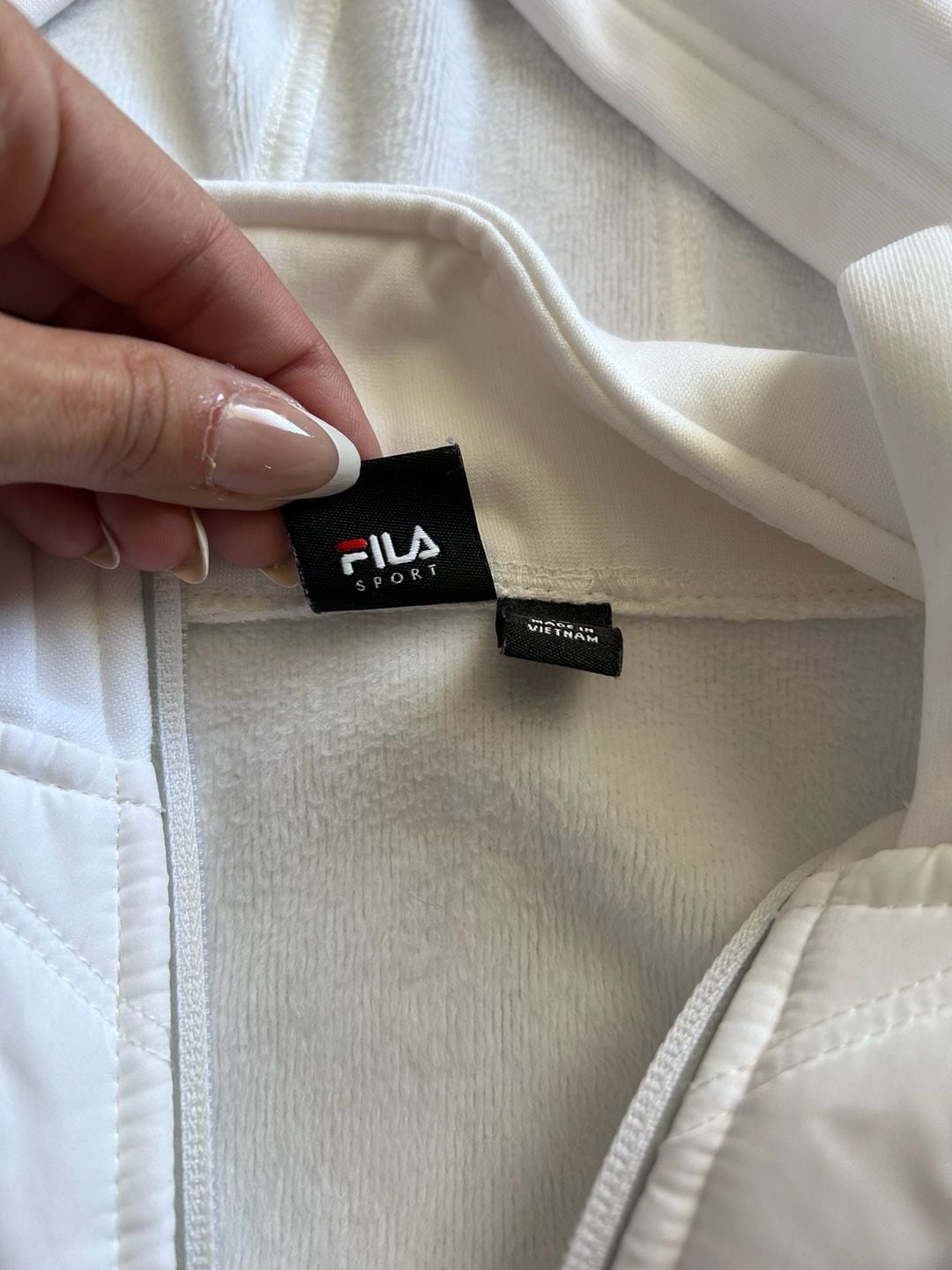 Fila Sport Jacket Size M White Puffer Hoodie Full Zip 4