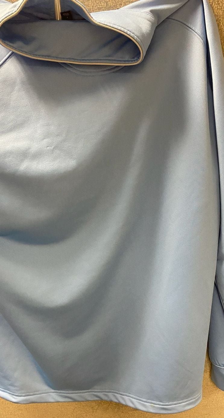 Dunning Golf - Half Zip Airy Blue Nylon throw over.  Timber Banks Logo on the sleeve.  9