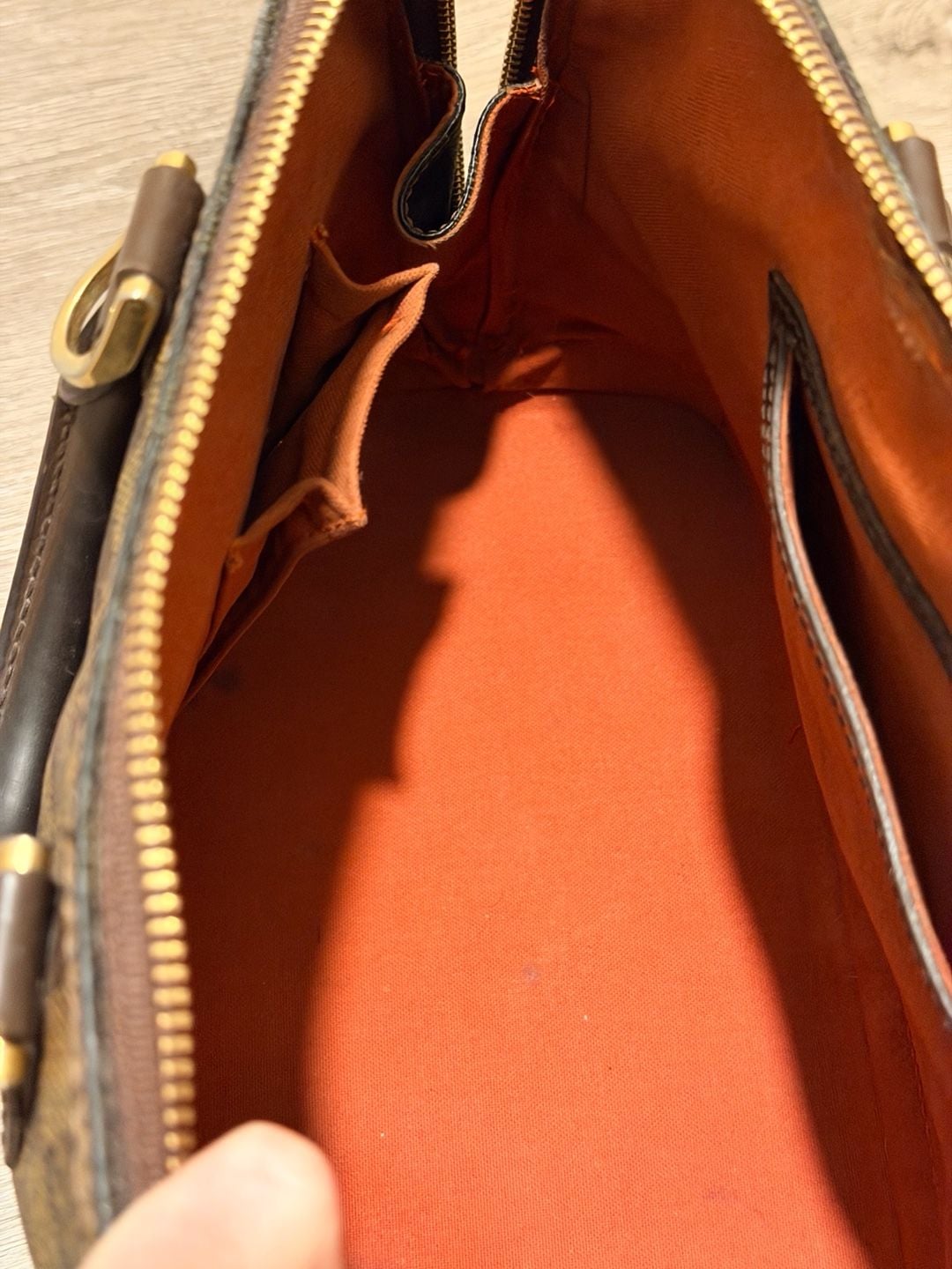 Louis Vuitton Damier Ebene Alma Handbag 9