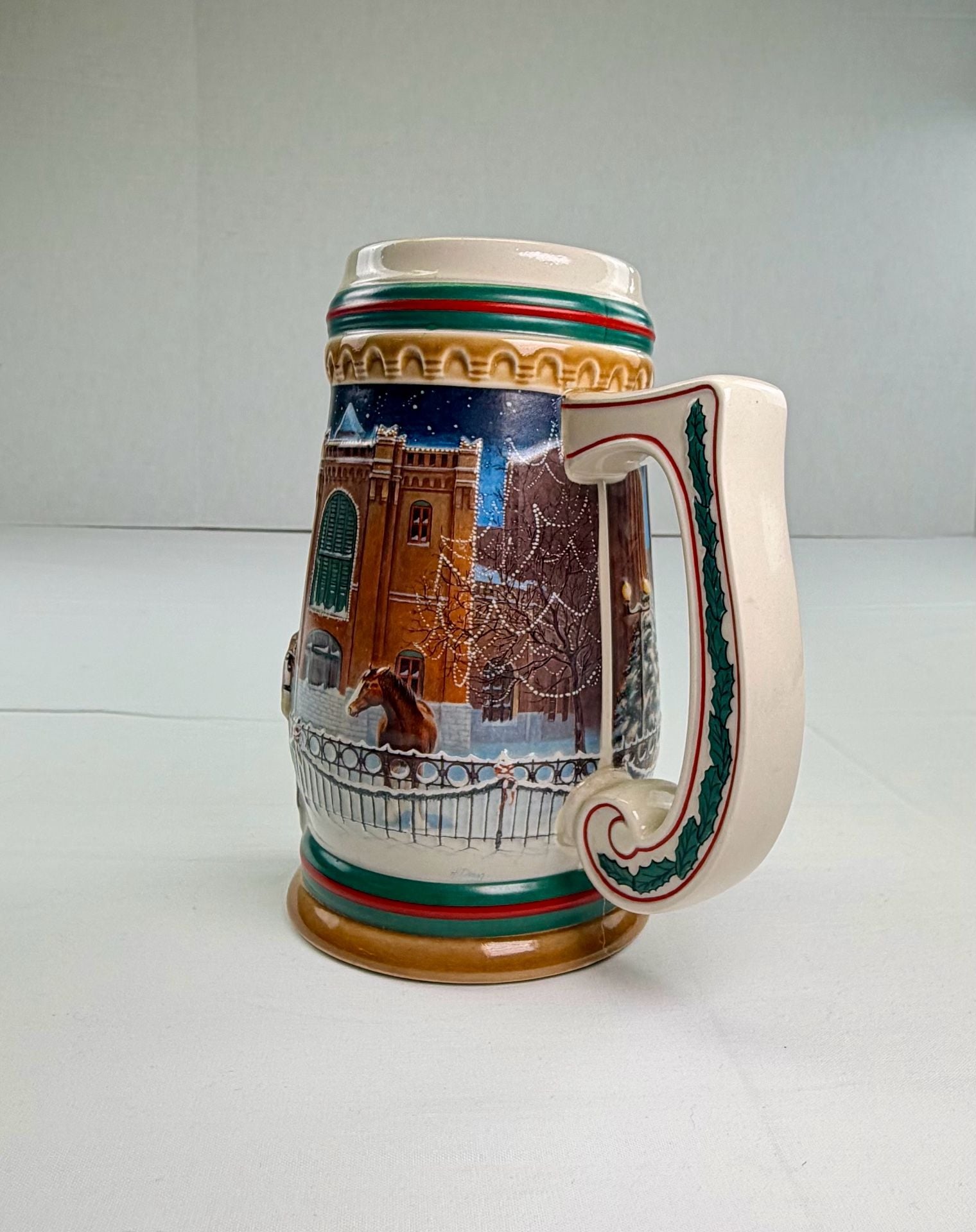 Budweiser Home For The Holidays 1997 Holiday Beer Stein CS313 7