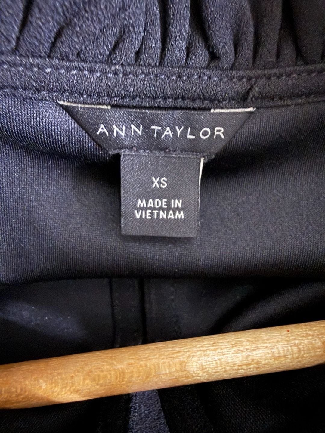 Ann Taylor Ruffle Neck Top Size XS Black Long Sleeve Blouse 4