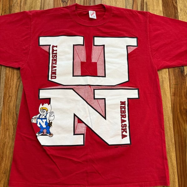 Vintage 1993 Nebraska Cornhuskers T-Shirt Size XL Made in USA