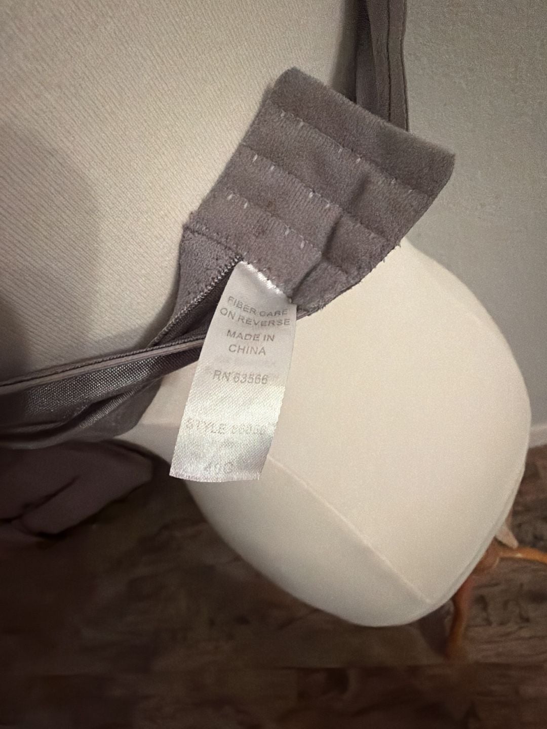 Valmont Soft Cup Embroidered Lace Bra Size 40C Gray Cami Style 6