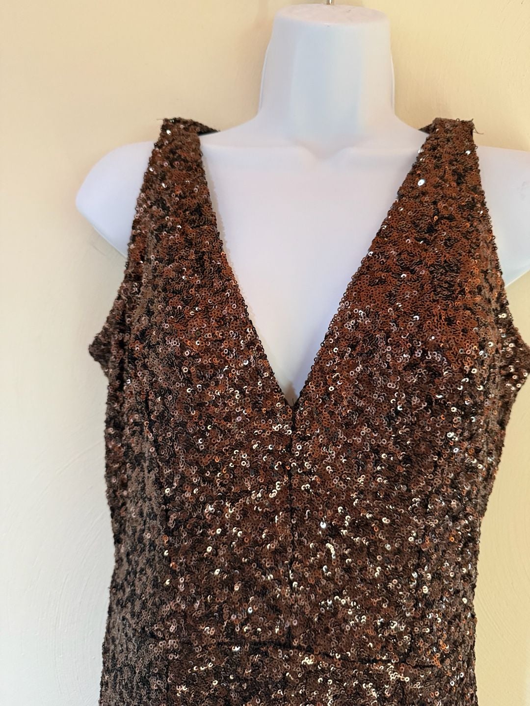 Dress The Population Charlie Jumpsuit L Bronze Sequin Wide Leg Plunge V Nec 4