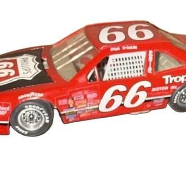 Dick Trickle Phillips 66 Pontiac Diecast Car