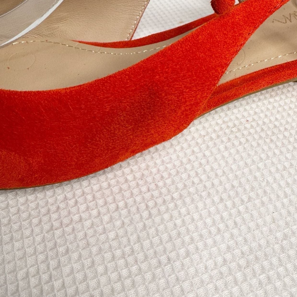 Boden Ankle Tie Pointed Flats Red Suede Size 37/6.5 6