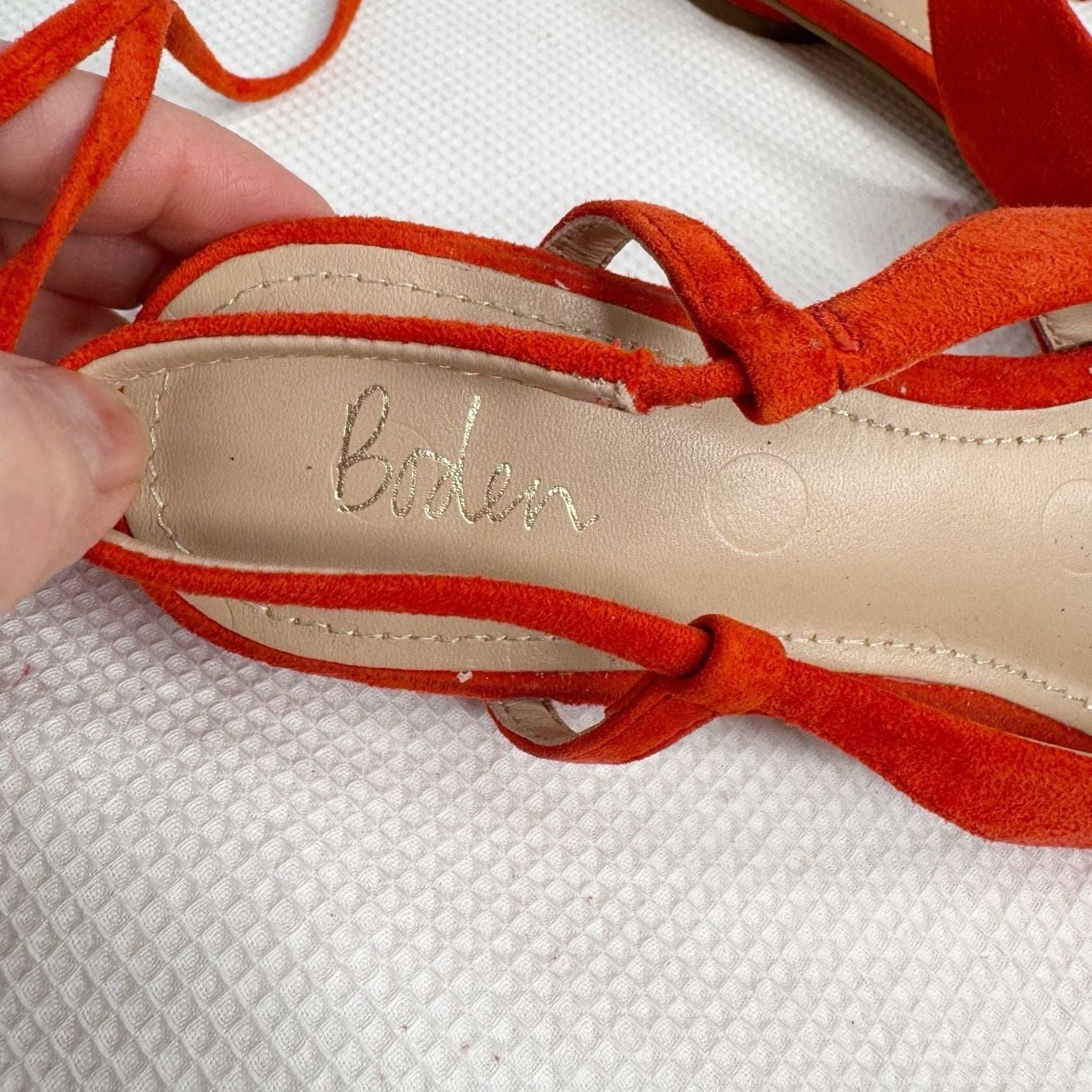 Boden Ankle Tie Pointed Flats Red Suede Size 37/6.5 8
