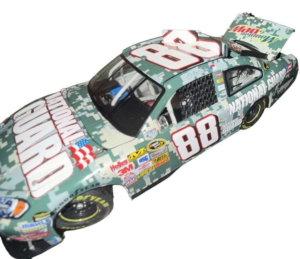 Action Dale Earnhardt Jr #88 National Guard Digital Camo 2008 Impala SS 1:24 3