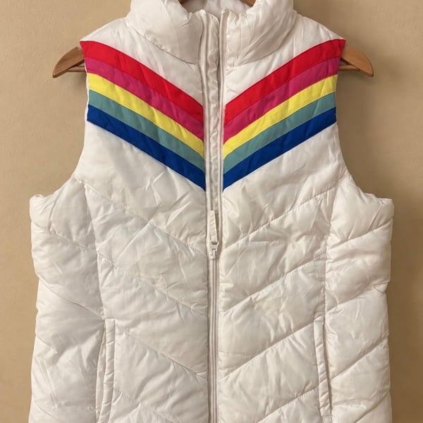 SO Puffer Vest Size L White Rainbow Stripe