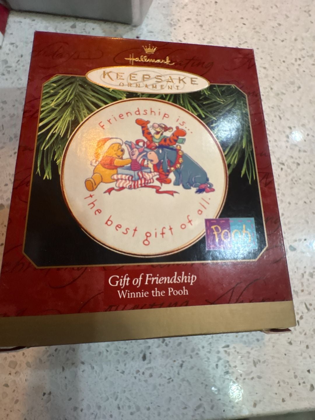 New Hallmark Keepsake Ornament Winnie the Pooh Gift of Friendship 1997 Fine Never been out of box 2