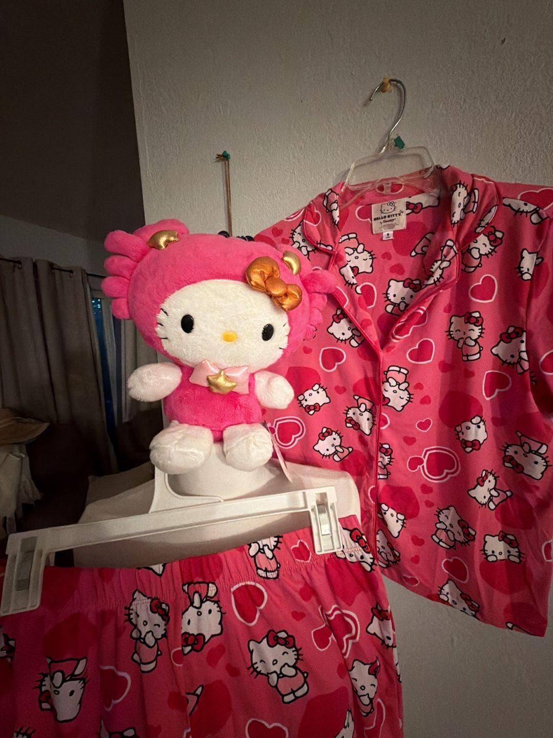 Bundle Hello Kitty Pajama Set Size S Pink Hearts Shorty PJs & plush doll 3