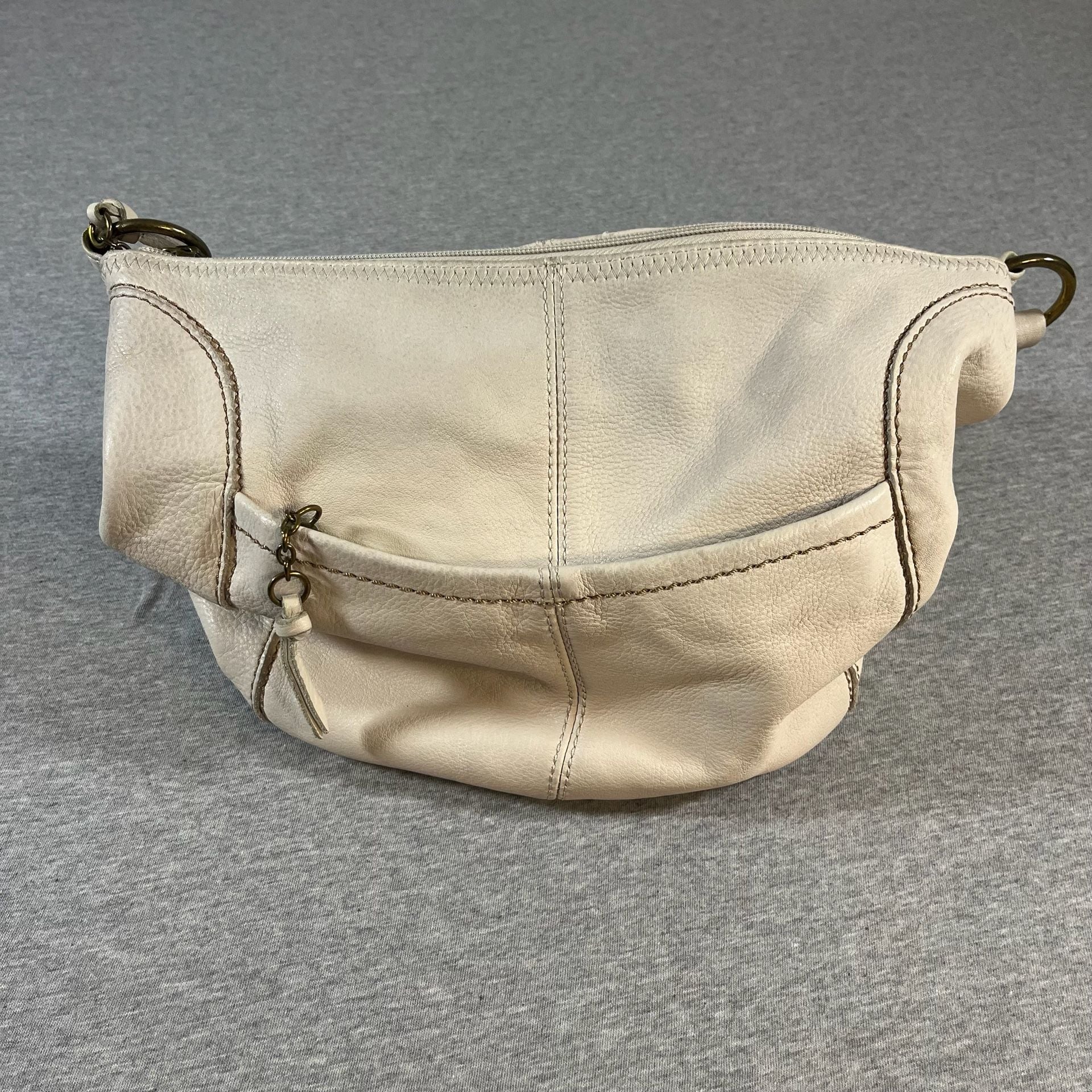 The Sak Iris Leather Hobo Bag Cream 2