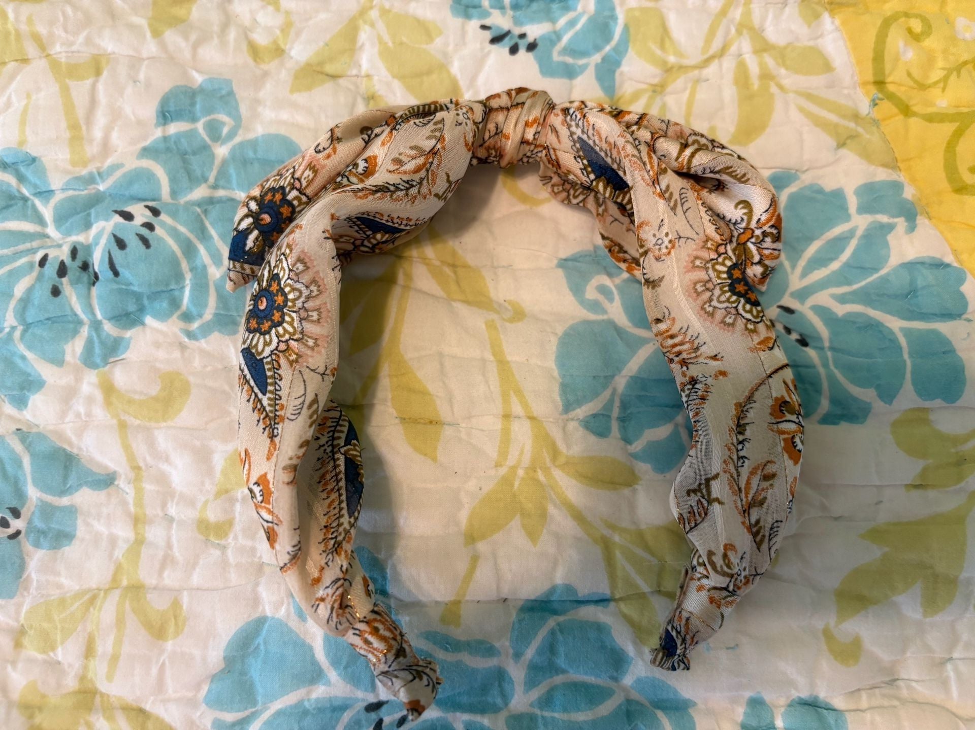 NWOT / GUC Multi-Strand Silver, Gold, boho And Pearl Headbands Set Of Four 7