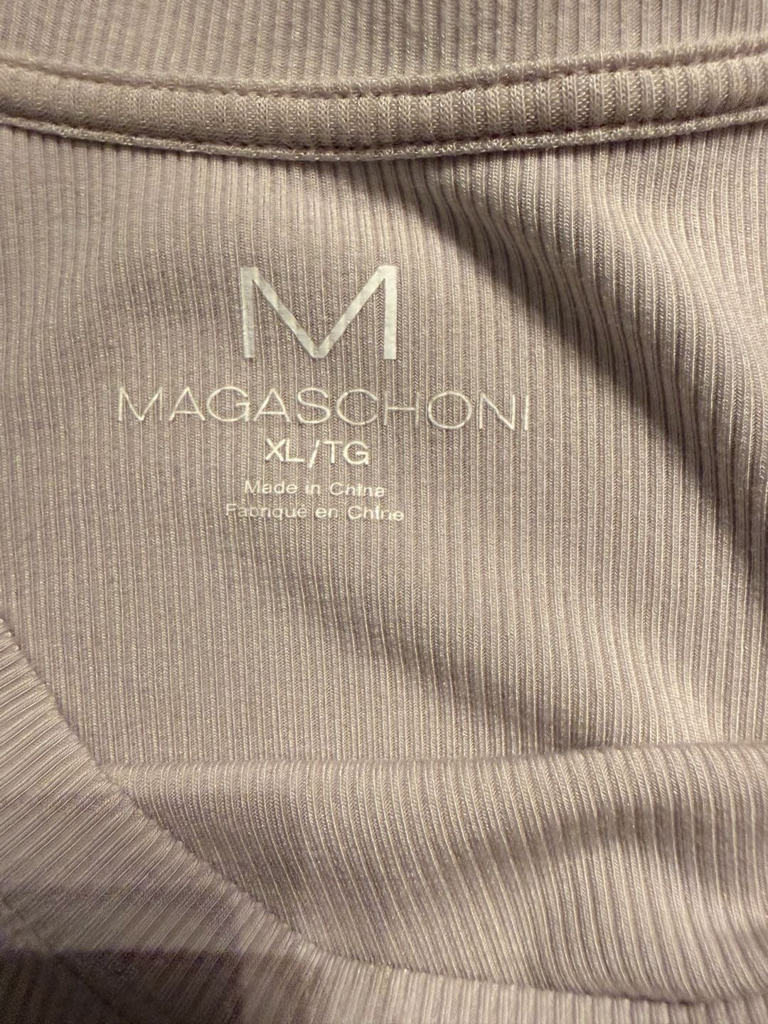Magaschoni Ribbed Short Sleeve T-Shirt Size Medium Beige womens tee NEW 3