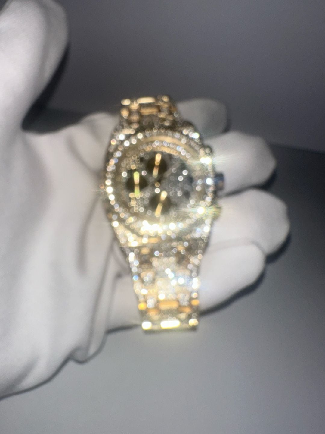 Brand new iced-out fashion watch 2
