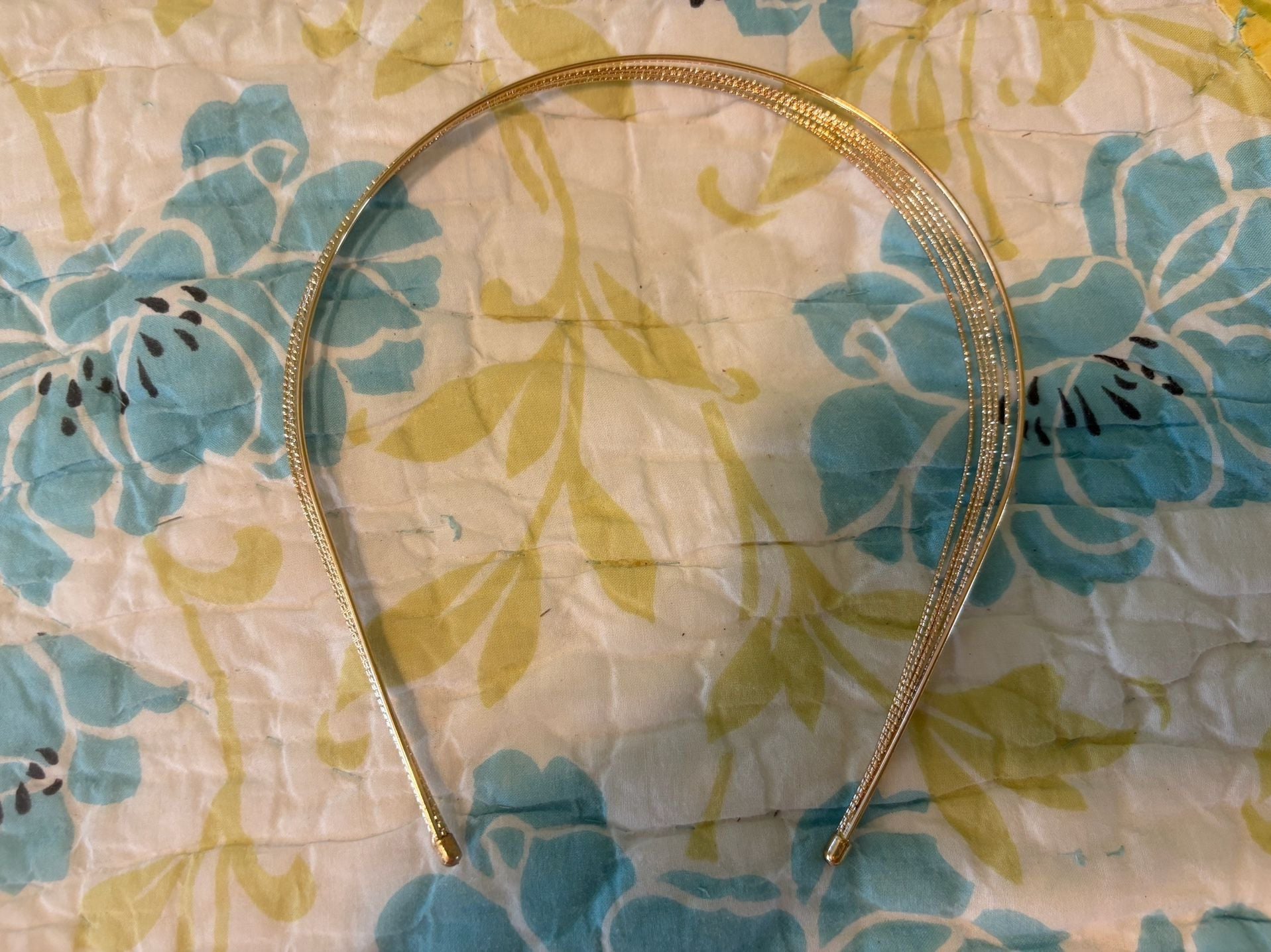 NWOT / GUC Multi-Strand Silver, Gold, boho And Pearl Headbands Set Of Four 11