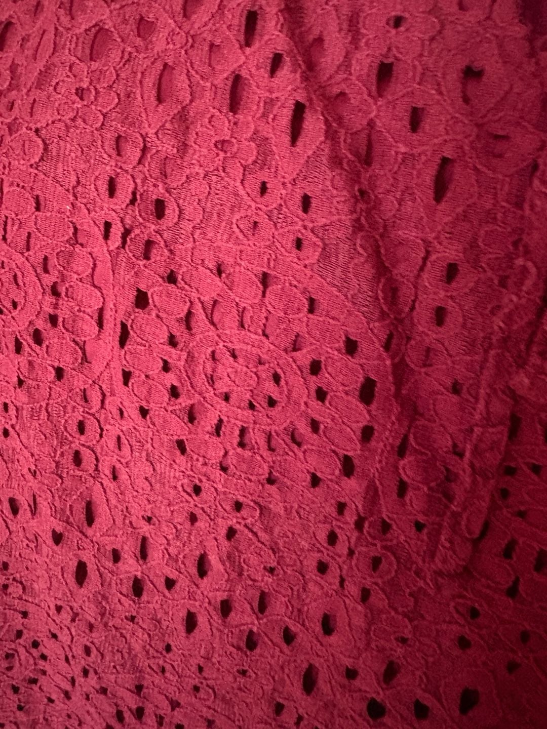 LC Lauren Conrad Eyelet Top Size 0X Burgundy Puff Sleeve Blouse 3