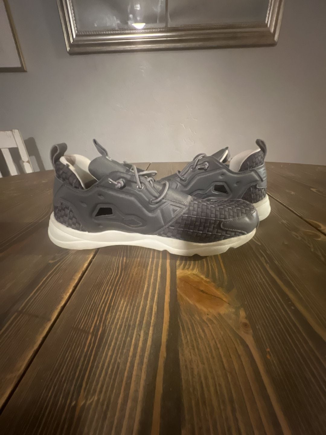 Reebok Furylite Woven Size 11 Gray Sneakers 9