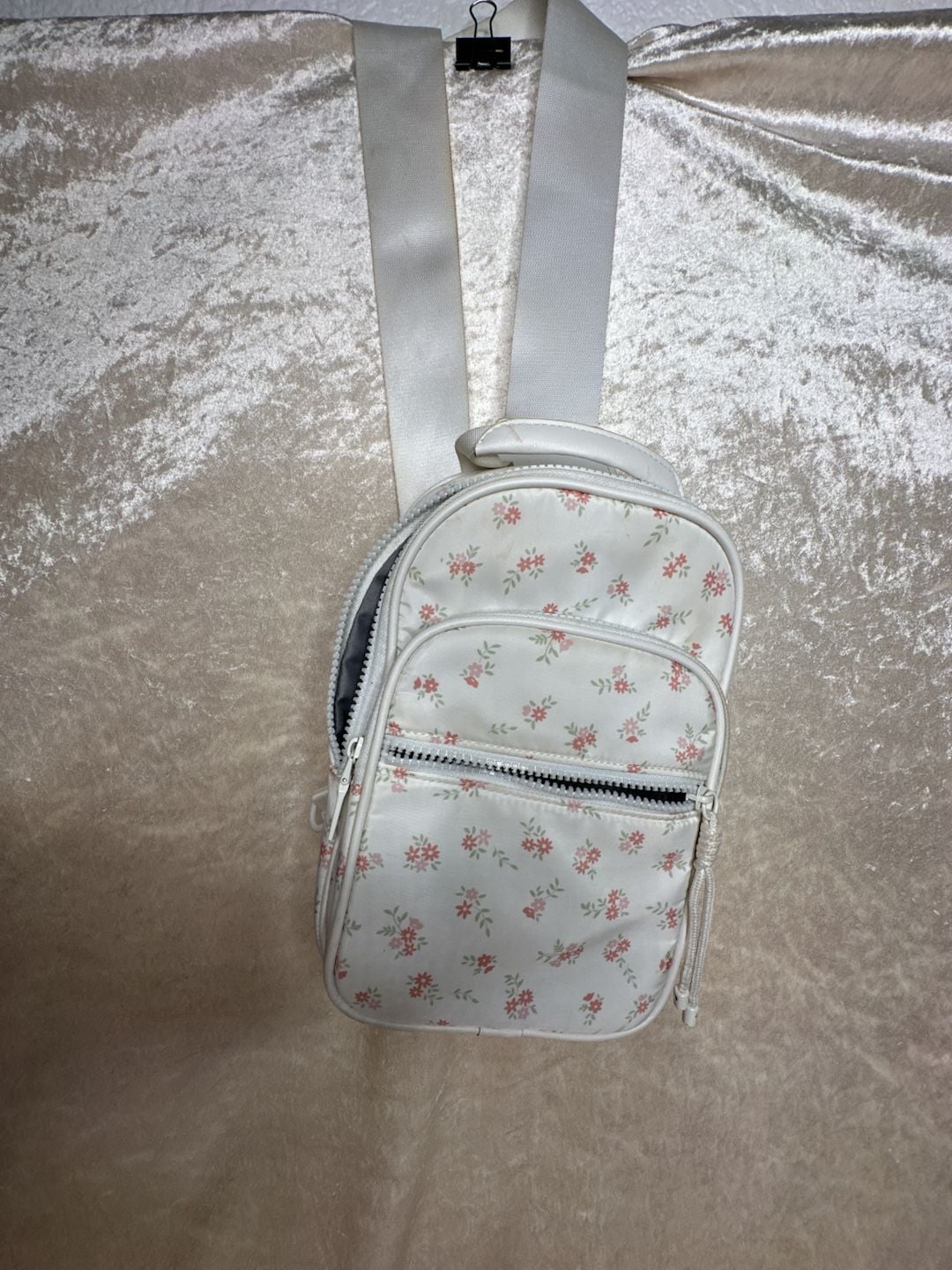 No Boundaries Floral Sling Backpack White Pink Canvas Crossbody 2