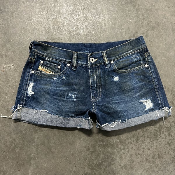 Diesel Rame L.32 Shorts Size 28 Blue Distressed Cuffed Denim