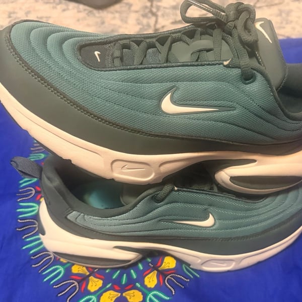Nike Air Max Portal Vintage Green Sneakers