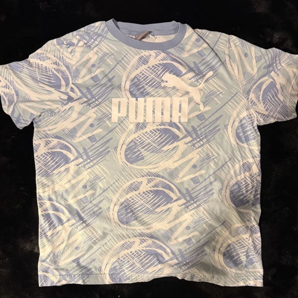 Puma AOP T-Shirt Size L Blue White Graphic Print