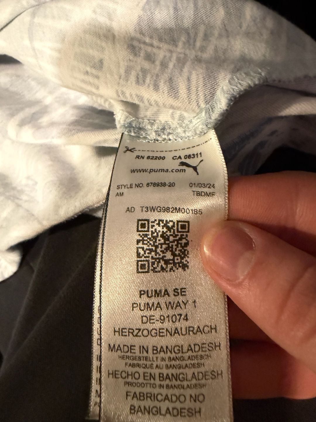 Puma AOP T-Shirt Size L Blue White Graphic Print 5