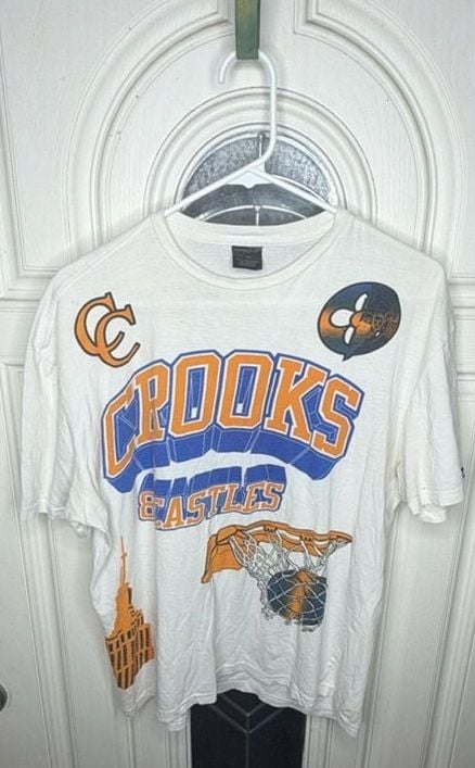 Crooks & Castles T-Shirt Size L White Basketball Graphic 2