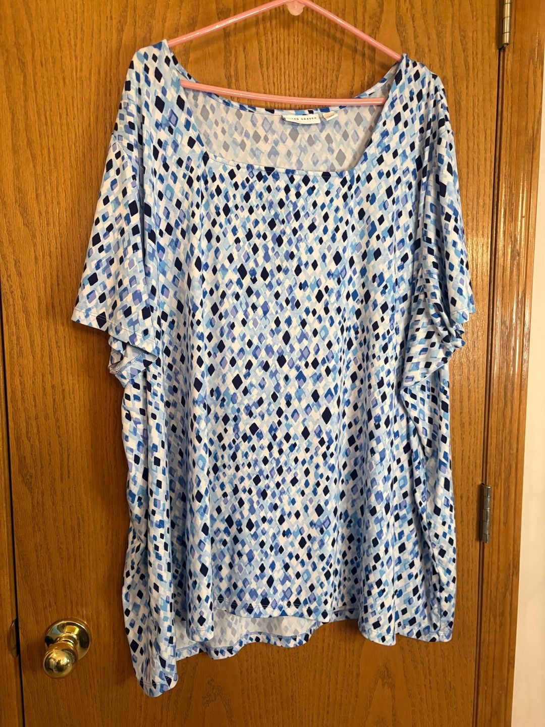 Susan Graver Geometric Diamond Print Short Sleeve Top Size 5X Blue 2
