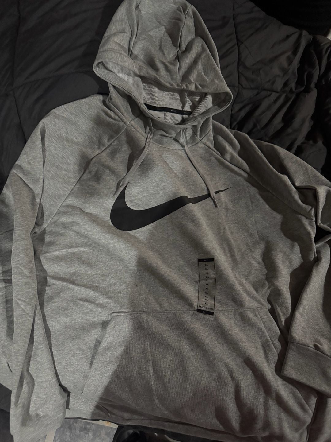 Nike Dri-FIT Swoosh Hoodie Size XL Grey 2