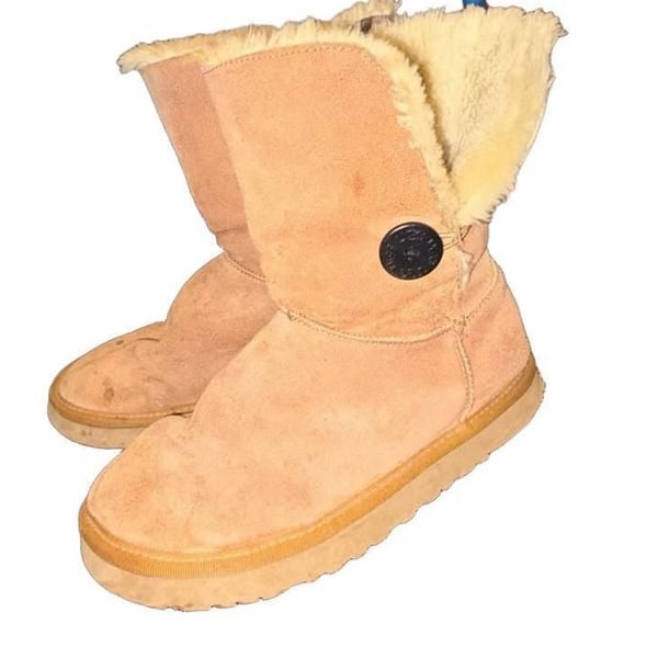 Ugg Bailey Button Brown Suede Boots