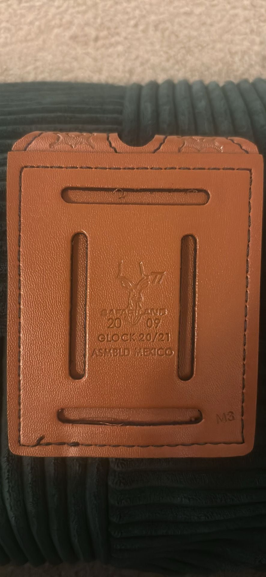 Safariland 77 Double Magazine Pouch Glock 20/21 Tan Basketweave Leather 3