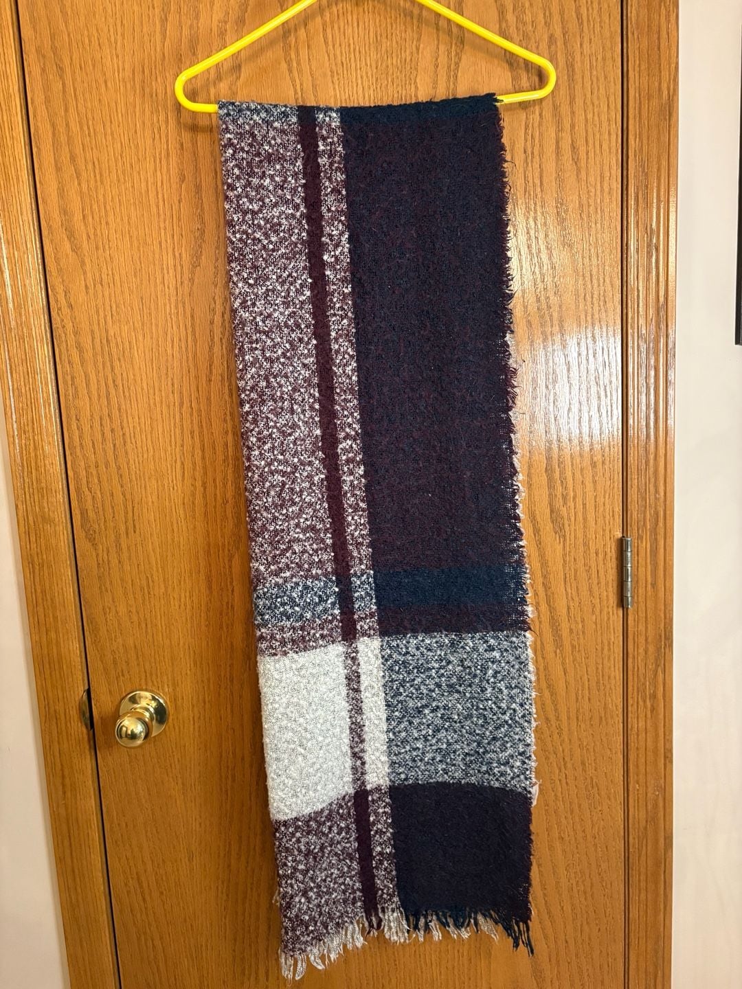 Berkshire Fashions Plaid Scarf Osfm Burgundy Navy White Blanket Wrap 1
