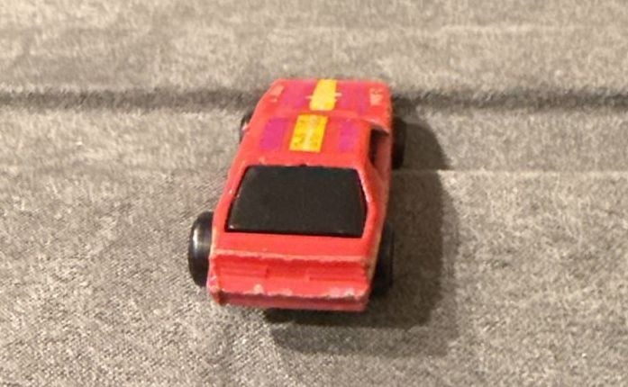 Hot Wheels Micro Mini Chevrolet Camaro IROC-Z Pink Vintage Diecast Toy Car 4