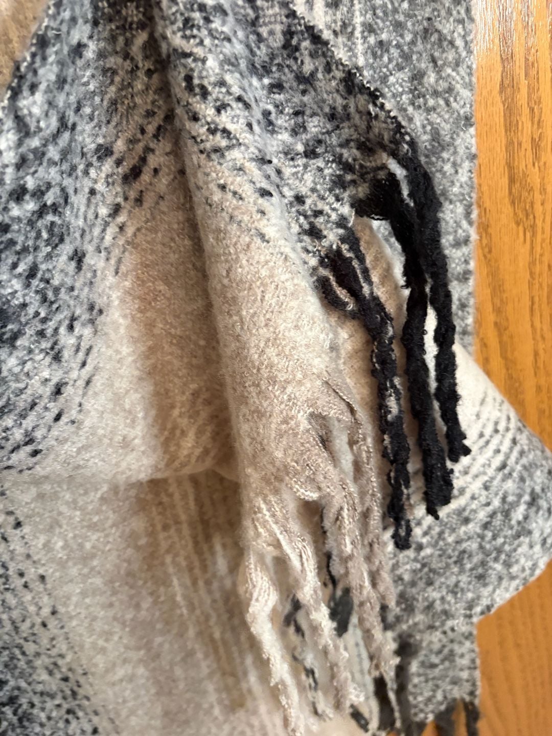 Primark Cares Scarf One Size Gray Beige Stripe Fringe Winter 3