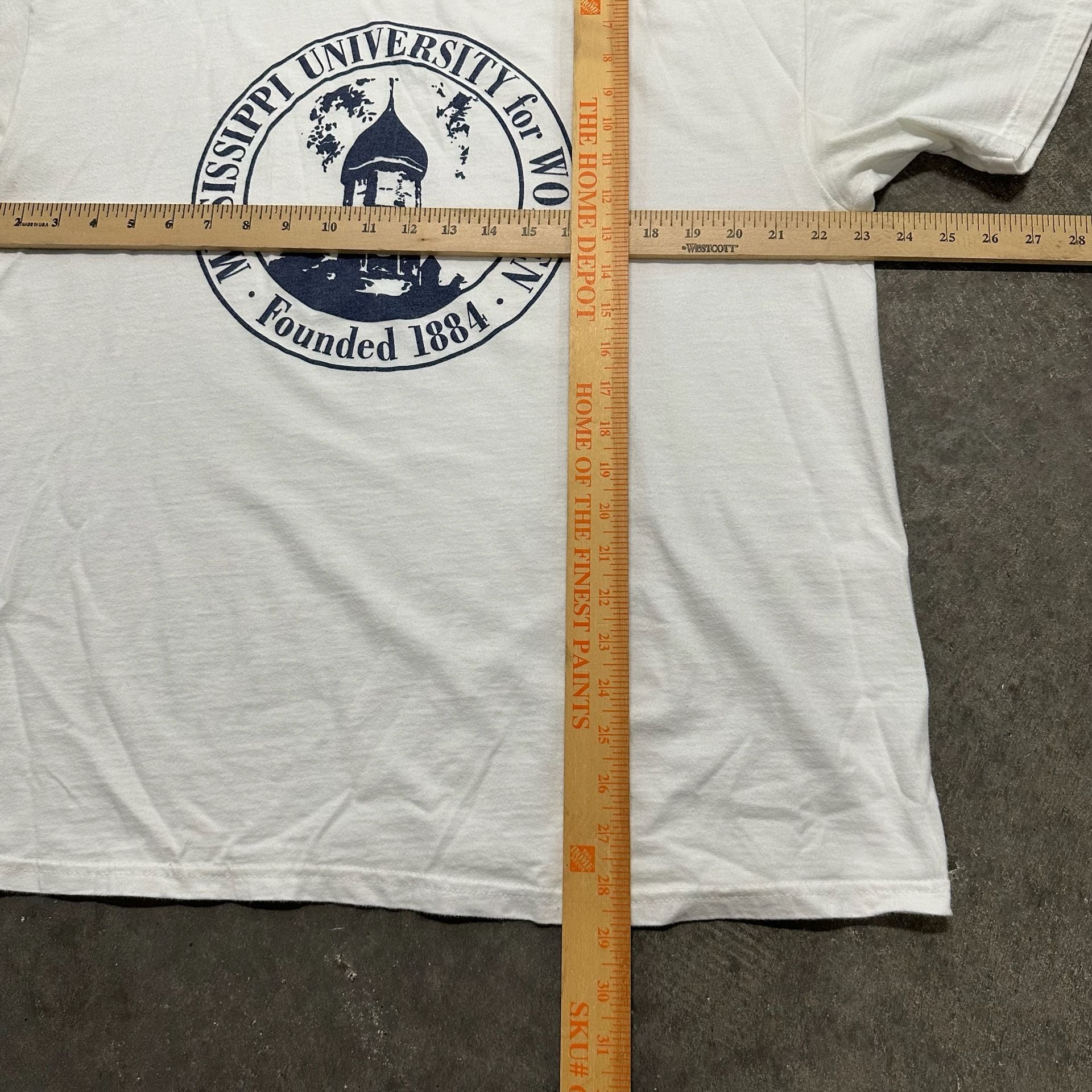 Vintage Mississippi University for Women Tee XL Hanes Beefy Collegiate 90s 5