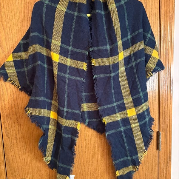 Accessory Depot Plaid Shawl One Size Navy Yellow Green Fringe Blanket Scarf