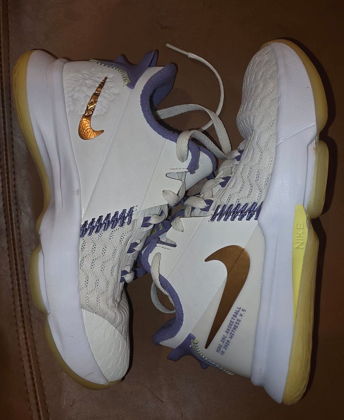 Nike LeBron Witness 5 Size 3Y White Metallic Bronze Basketball Shoes 5