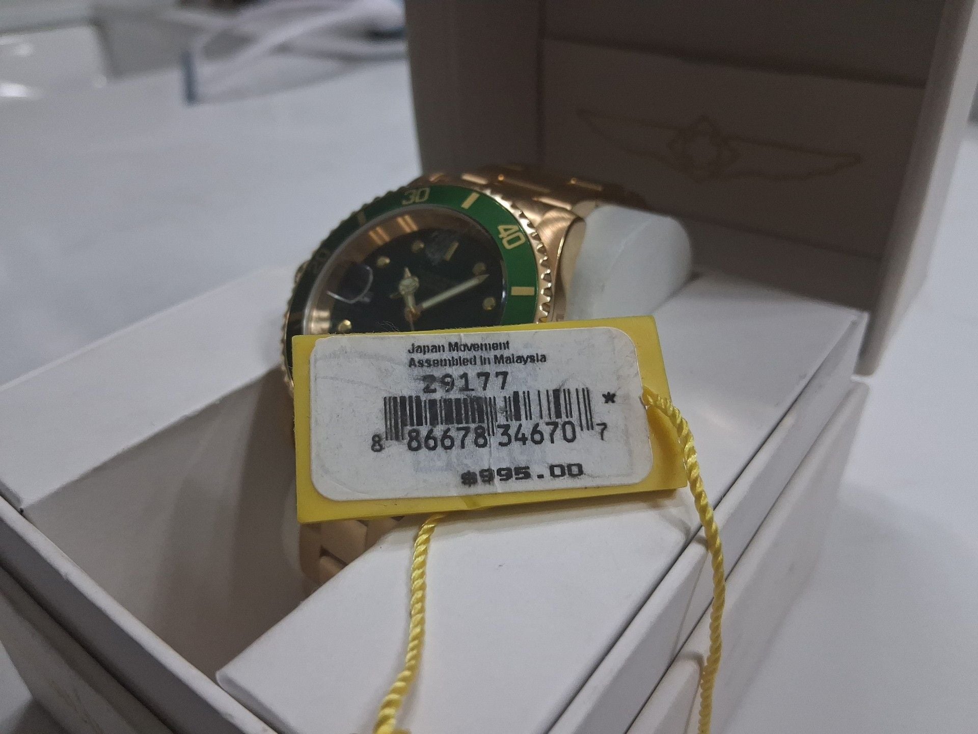 Invicta Pro Diver 35696 Men's Automatic Watch 40mm Gold Green 16
