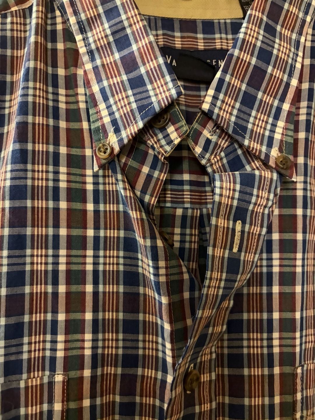 Van Heusen Plaid Button Down Shirt Size 16-16 1/2 Short Sleeve 3
