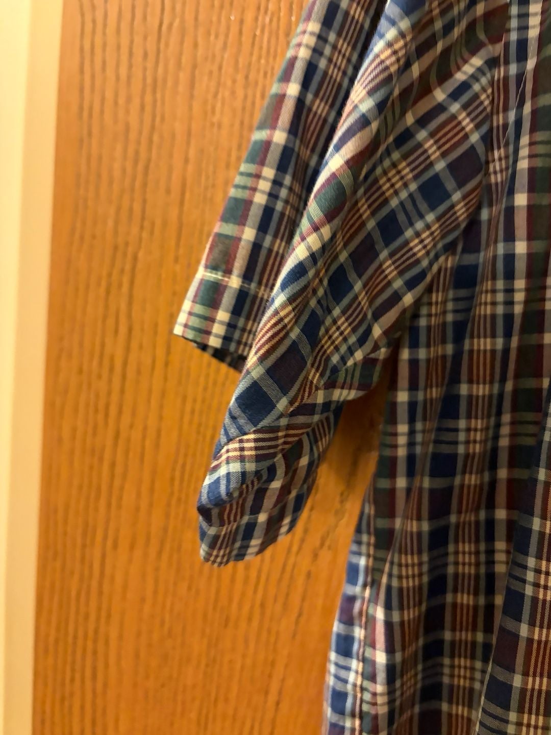Van Heusen Plaid Button Down Shirt Size 16-16 1/2 Short Sleeve 5