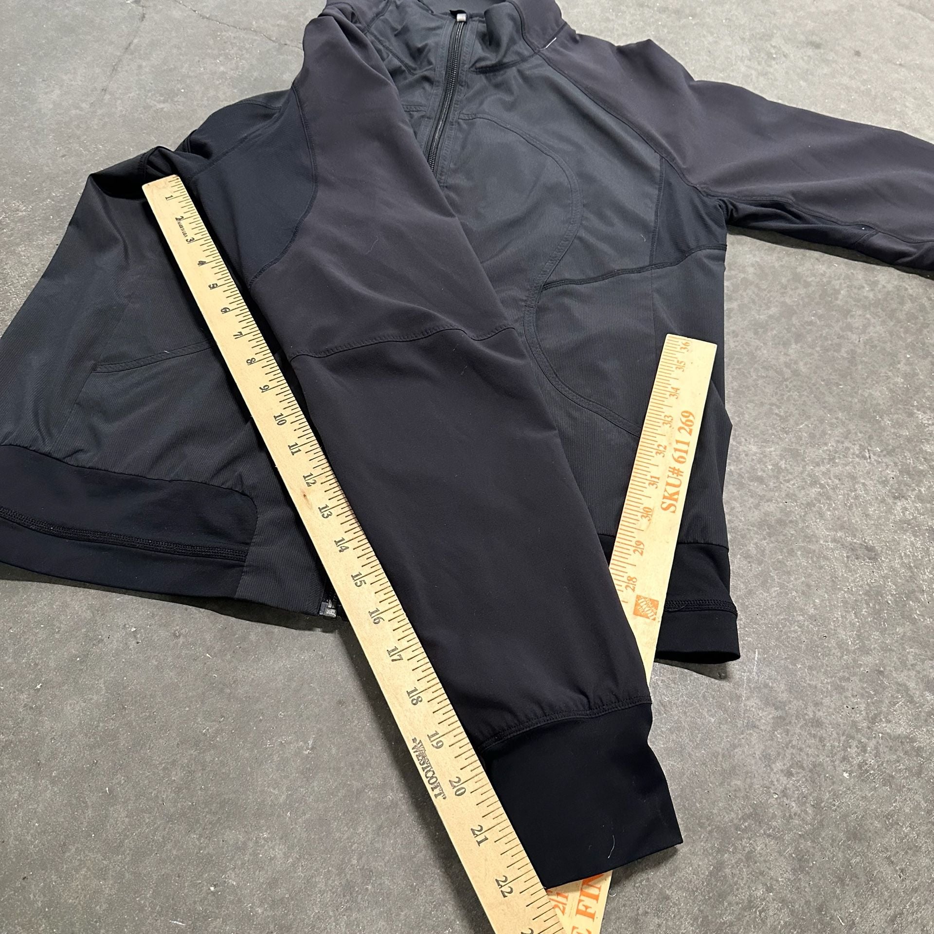 Lululemon Athletica Jacket Size 10 Full Zip Running Yoga Athletic Stretch 8