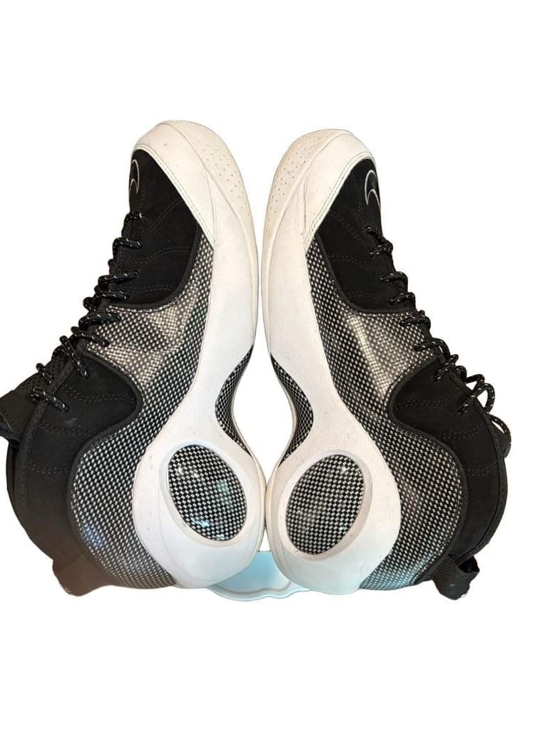 Nike Air Zoom Flight 95 Black Metallic Silver
Jason Kidd 7