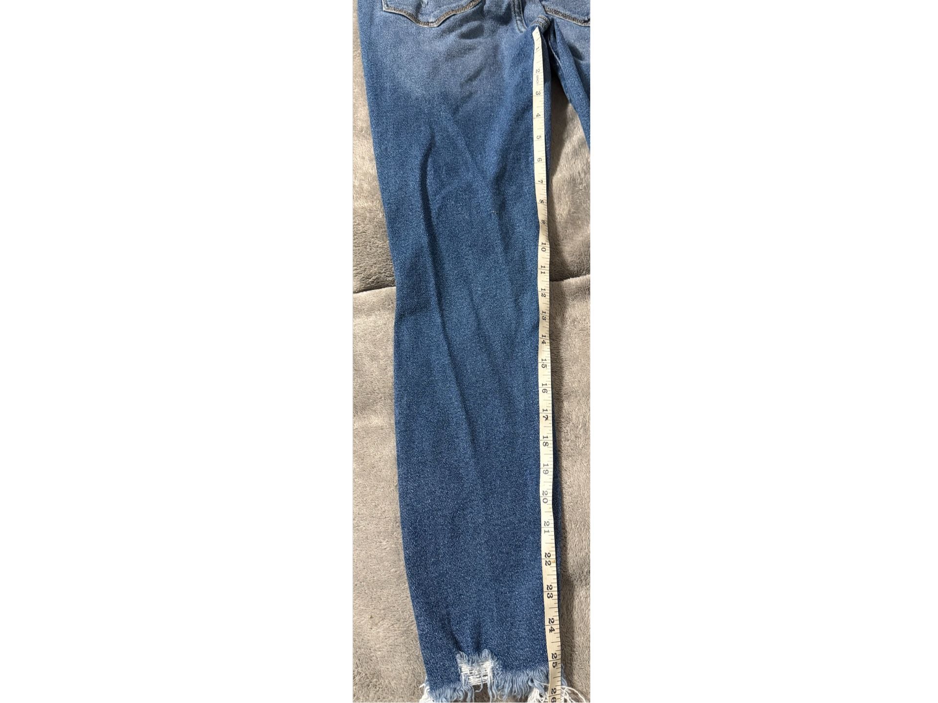 KanCan High Rise Skinny Jeans Medium Wash Distressed Frayed Hem 7