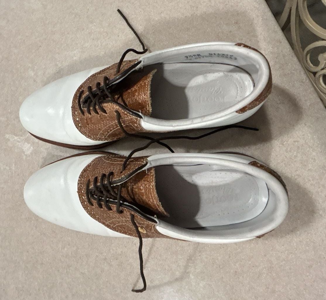 Footjoy Classics Women’s Premieres Golf Shoes White Brown Saddle 7.5 2