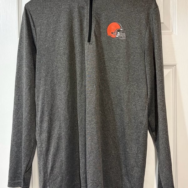 NFL Team Apparel Cleveland Browns Quarter Zip Pullover Size M