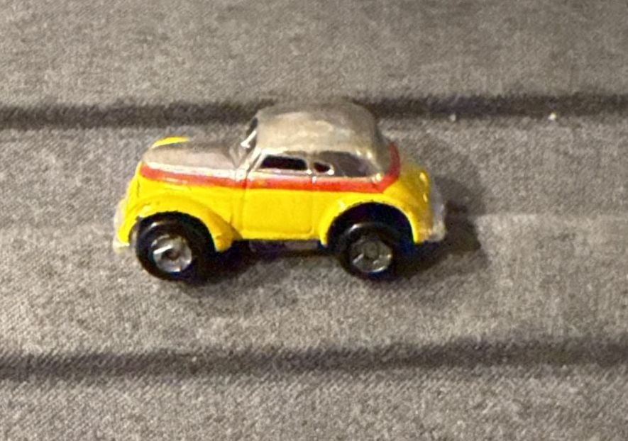 Micro Machines 1937 Cord Yellow and Chrome Vintage Toy Car 1