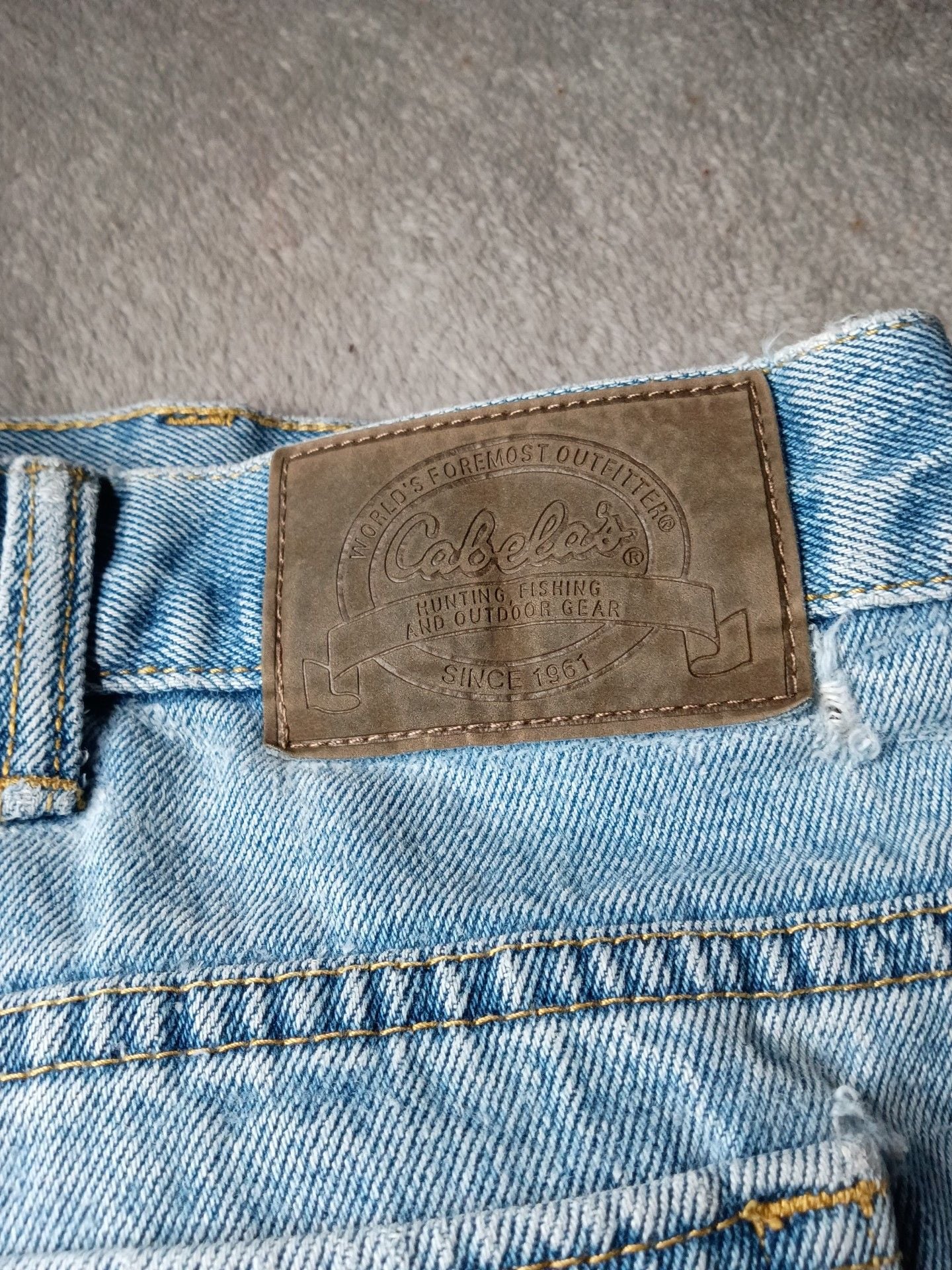 Cabela's Jeans Size 48x30 Light Wash Denim 2